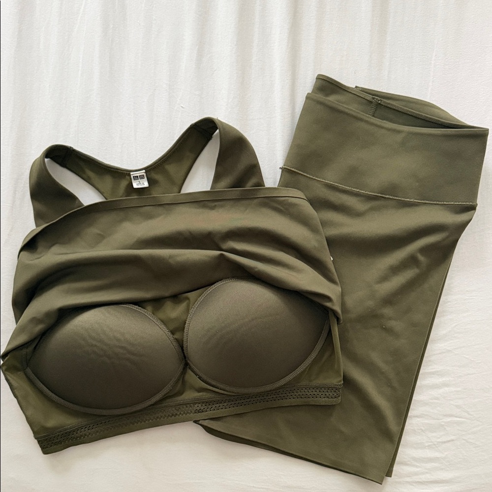 UNIQLO Sports Set